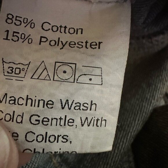 Shein Women’s Black Cropped Denim Jacket Small Distressed Frayed Hem Pockets - Picture 10 of 10